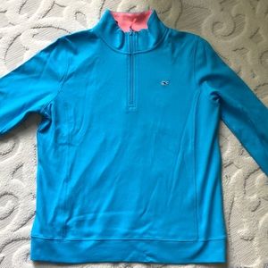 Women’s vineyard vines shep shirt size LARGE